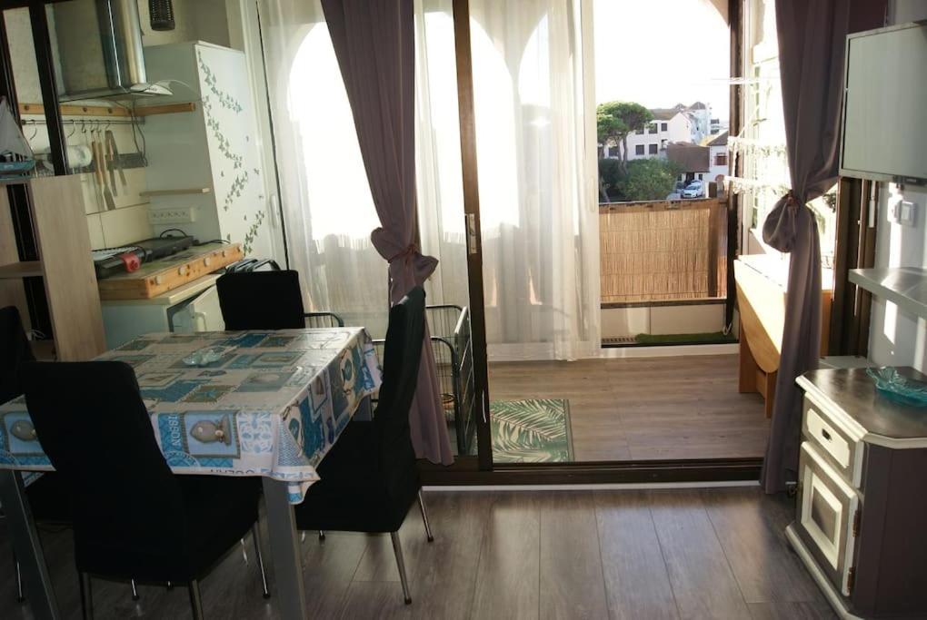Appartement 5 Couchages Tout Confort Proche Mer Le Barcarès Exterior foto